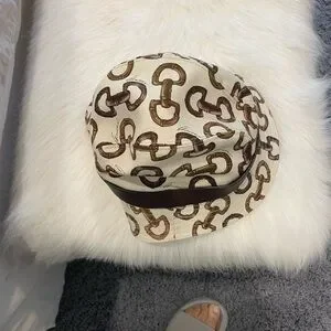 Gucci | Accessories | Gucci Brown And White Bucket Hat With  display picture 3